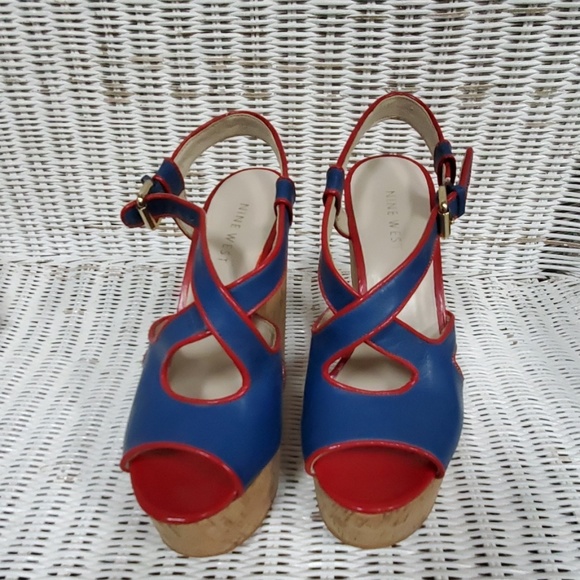 Nine West wedges size 6 1/2M - Picture 2 of 6